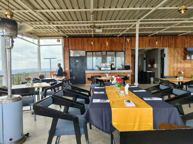 THE-HOTEL-EZRI-ROOFT-TOP-COFFEE-HOUSE3