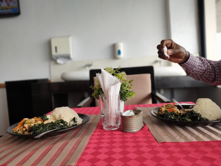 Hotel-Ezri-restaurant3